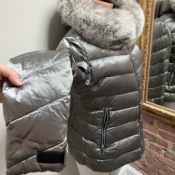 MAXIMILIAN silver fur coat - Picture 5 of 16